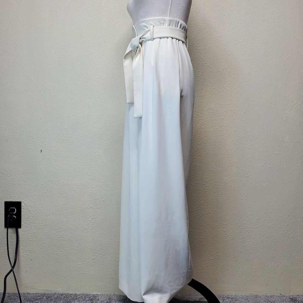 BCBG MazAzria White Wide Leg Dress Pants with White Fabric Belt Size Ext… - Picture 8 of 10